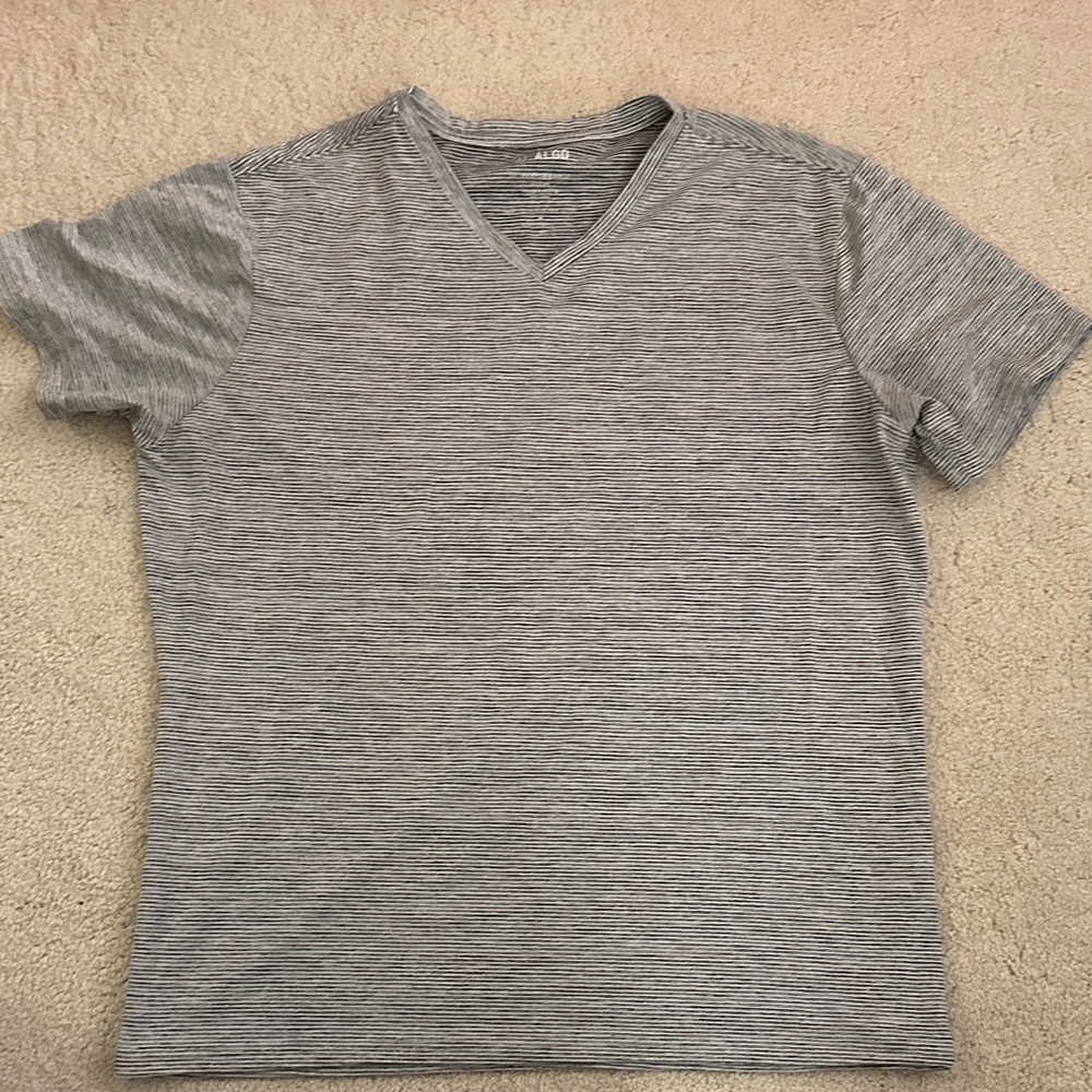 Performance SPF 40 Gray Striped Men's V-Neck Tee